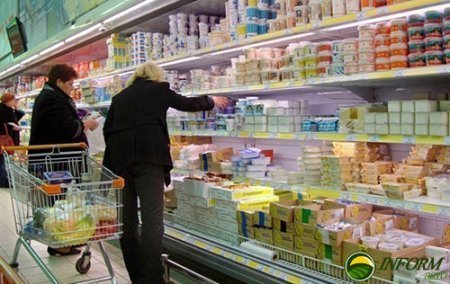 Беларусь фактически запретила экспорт пищевой продукции из Украины